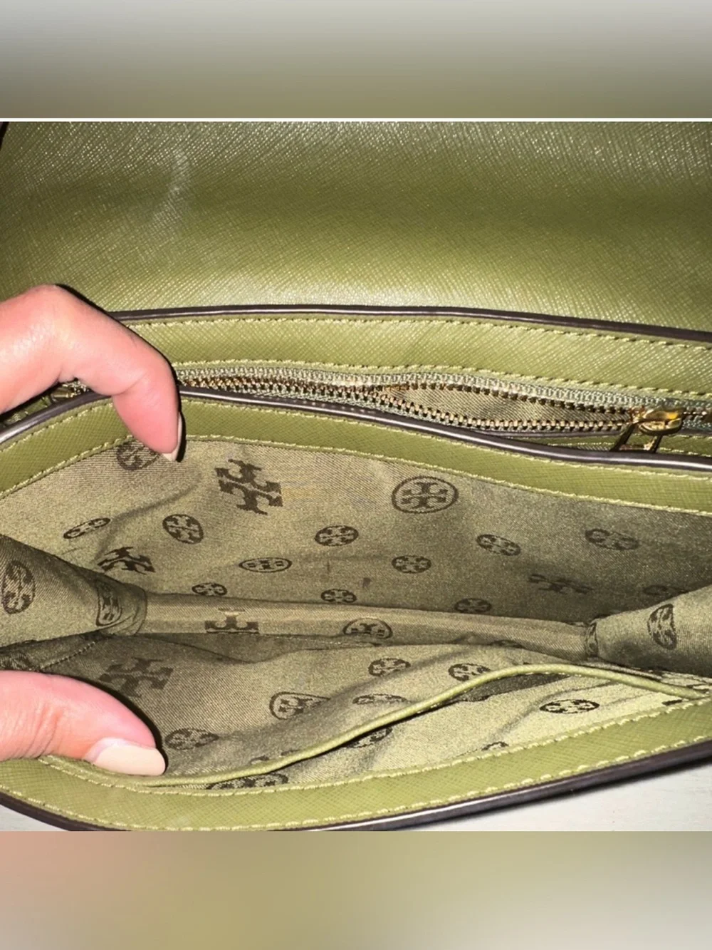 Tory Burch Olive Croc-Embossed Shoulder Bag with Gold Chain